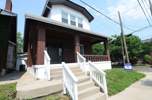2001 Glenway Ave in Covington, KY - Building Photo