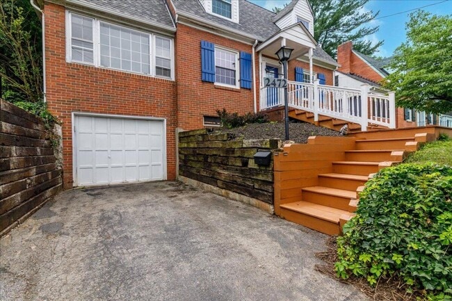2472 Livingston Rd SW in Roanoke, VA - Building Photo - Building Photo