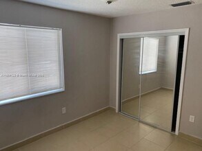 627 SW 3rd St in Miami, FL - Building Photo - Building Photo