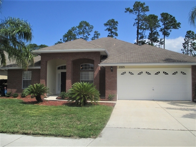 2375 Golfview Dr in Fleming Island, FL - Building Photo