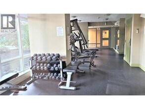 892 Carnarvon St in New Westminster, BC - Building Photo - Building Photo