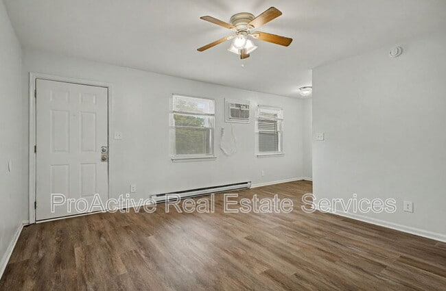 3805 Pleasant Ave in Norfolk, VA - Building Photo - Building Photo