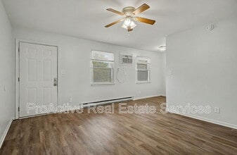 3805 Pleasant Ave in Norfolk, VA - Building Photo - Building Photo