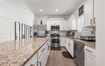 23922 Sage Row Ln in Katy, TX - Building Photo - Building Photo