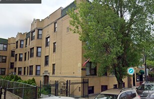 2709 N Laramie Ave, Unit 1W in Chicago, IL - Building Photo