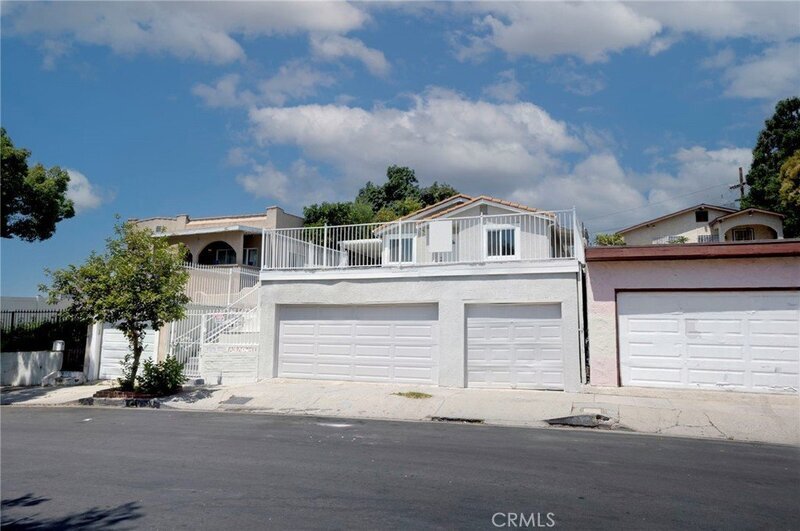 3173 Fairmount St in Los Angeles, CA - Building Photo