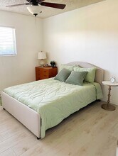 74701 Merle Dr in Palm Desert, CA - Building Photo - Building Photo