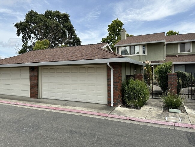 property at 7610 Arbor Creek Cir