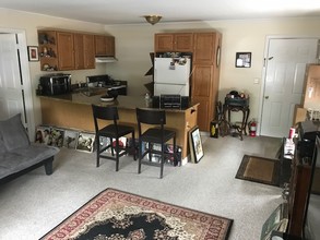434 Hillsdale Ave, Unit B in Hillsdale, NJ - Foto de edificio - Building Photo