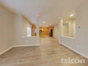 5507 Rosehall Pl in Atlanta, GA - Building Photo - Building Photo