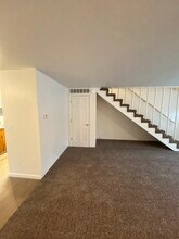 1248 Piper Ln in Eugene, OR - Building Photo - Building Photo