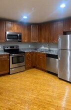 1 Pembroke St in Chelsea, MA - Building Photo - Building Photo