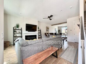 1027 Wasatch Spring Rd in Heber City, UT - Building Photo - Building Photo