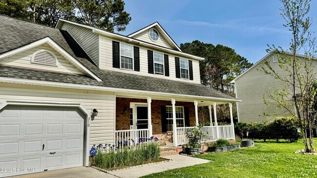 310 Burning Tree Ln in Jacksonville, NC - Building Photo - Building Photo