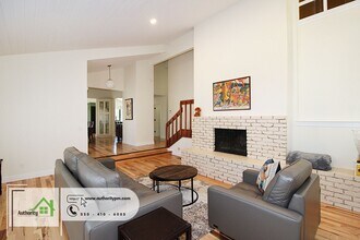 3350 Mountain Oak Dr in Redding, CA - Building Photo - Building Photo