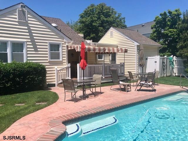 property at 5806 Ventnor Ave