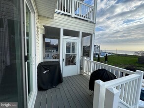 8315 Bayside Rd in Chesapeake Beach, MD - Building Photo - Building Photo