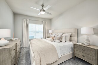 The Ashton at East Park in Kennesaw, GA - Foto de edificio - Building Photo