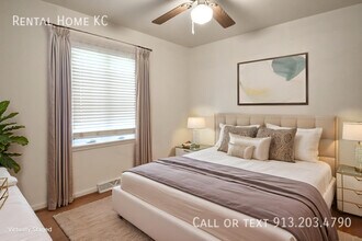 9010 W 101st St in Overland Park, KS - Building Photo - Building Photo