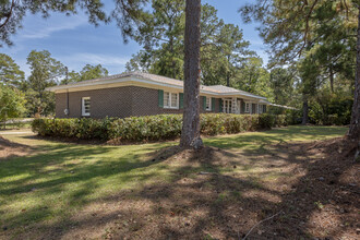 201 Roberts St in Dothan, AL - Building Photo - Building Photo