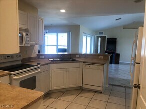 174 Partridge St in Lehigh Acres, FL - Building Photo - Building Photo