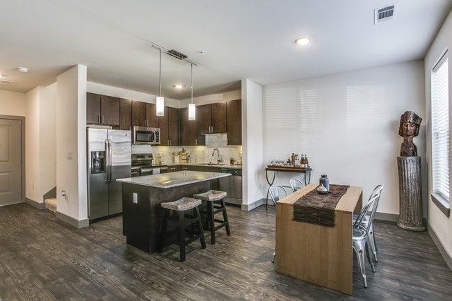 The District at Cypress Waters - Scotch Creek in Coppell, TX - Building Photo - Building Photo