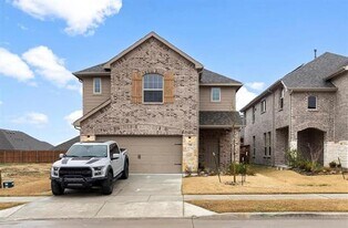 759 Gentle Bird Dr in Lavon, TX - Building Photo