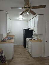 1300 Pine St in Calistoga, CA - Building Photo - Building Photo