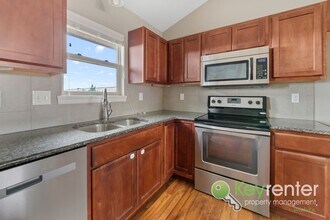 2405 Coolwater St in Kechi, KS - Building Photo - Building Photo