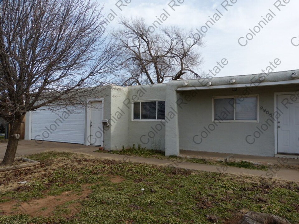 2905 N Thornton St in Clovis, NM - Building Photo