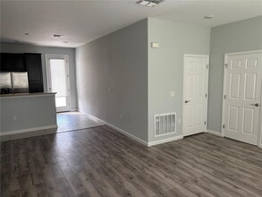 193 Holly Village Dr in Davenport, FL - Building Photo - Building Photo