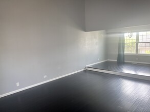 646 White Ct in Gurnee, IL - Building Photo - Building Photo