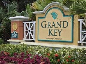 4207 S Dale Mabry Hwy in Tampa, FL - Building Photo - Building Photo