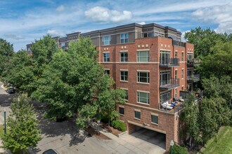 Lake Park in Madison, WI - Foto de edificio - Building Photo