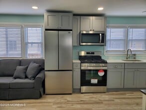 115 Dupont Ave in Seaside Heights, NJ - Building Photo - Building Photo