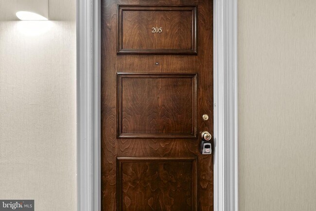 3101 New Mexico Ave NW in Washington, DC - Building Photo - Building Photo