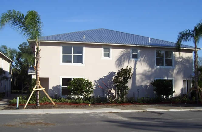 Utah Apartments in Okeechobee, FL - Foto de edificio