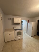 8733 W Rawson Ave in Franklin, WI - Building Photo - Building Photo