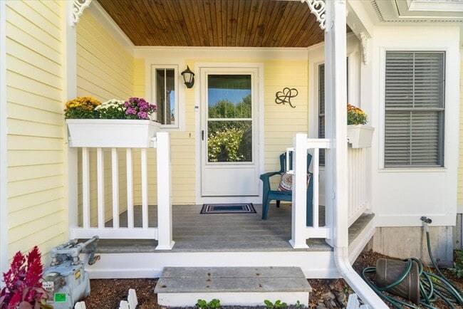 68 Village Dr in Marlborough, MA - Building Photo - Building Photo