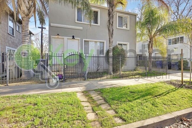 property at 2629 Alhambra Blvd