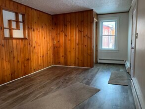 4629 National Pike, Unit A in Markleysburg, PA - Building Photo - Building Photo