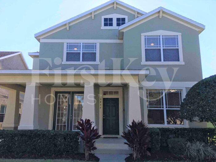 5457 Gemgold Ct in Windermere, FL - Foto de edificio