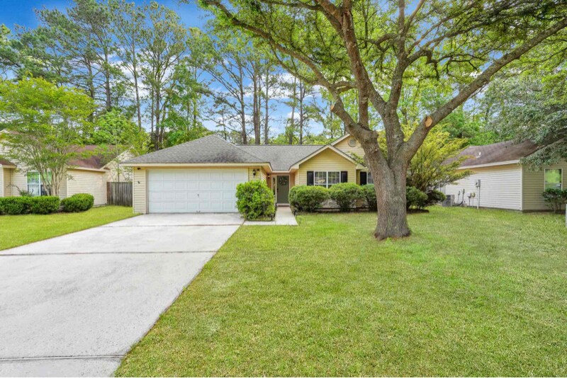 112 Habitat Dr in Savannah, GA - Building Photo