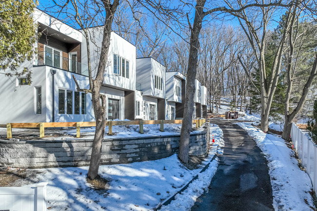 Indigo Estates in Newton, MA - Building Photo - Building Photo