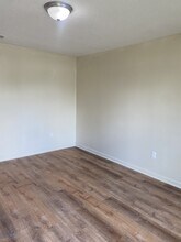 377 Pat Dr in Avondale, LA - Building Photo - Building Photo