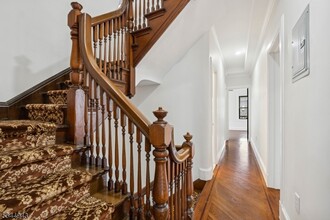 346 Arlington Ave in Jersey City, NJ - Building Photo - Building Photo