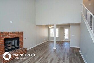 910 Clipper Dr in Henderson, NV - Building Photo - Building Photo