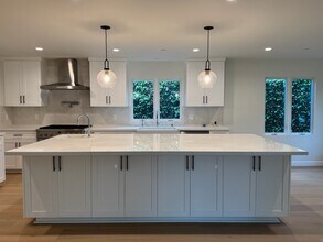 2525 Idaho Ave in Santa Monica, CA - Building Photo - Building Photo