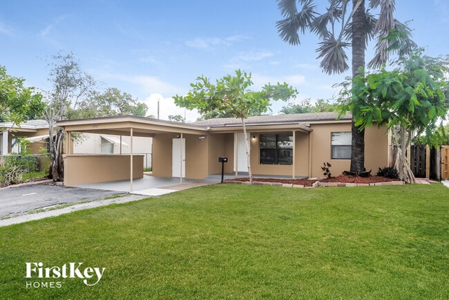 5372 NE 5th Ave in Fort Lauderdale, FL - Building Photo - Building Photo