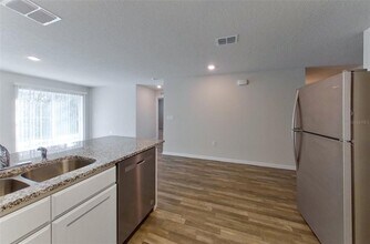 1244 W Hanover Ln in Citrus Springs, FL - Building Photo - Building Photo